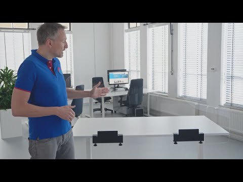 Grand écran de bureau ou de table en plexiglass avec pinces en acier noir_4