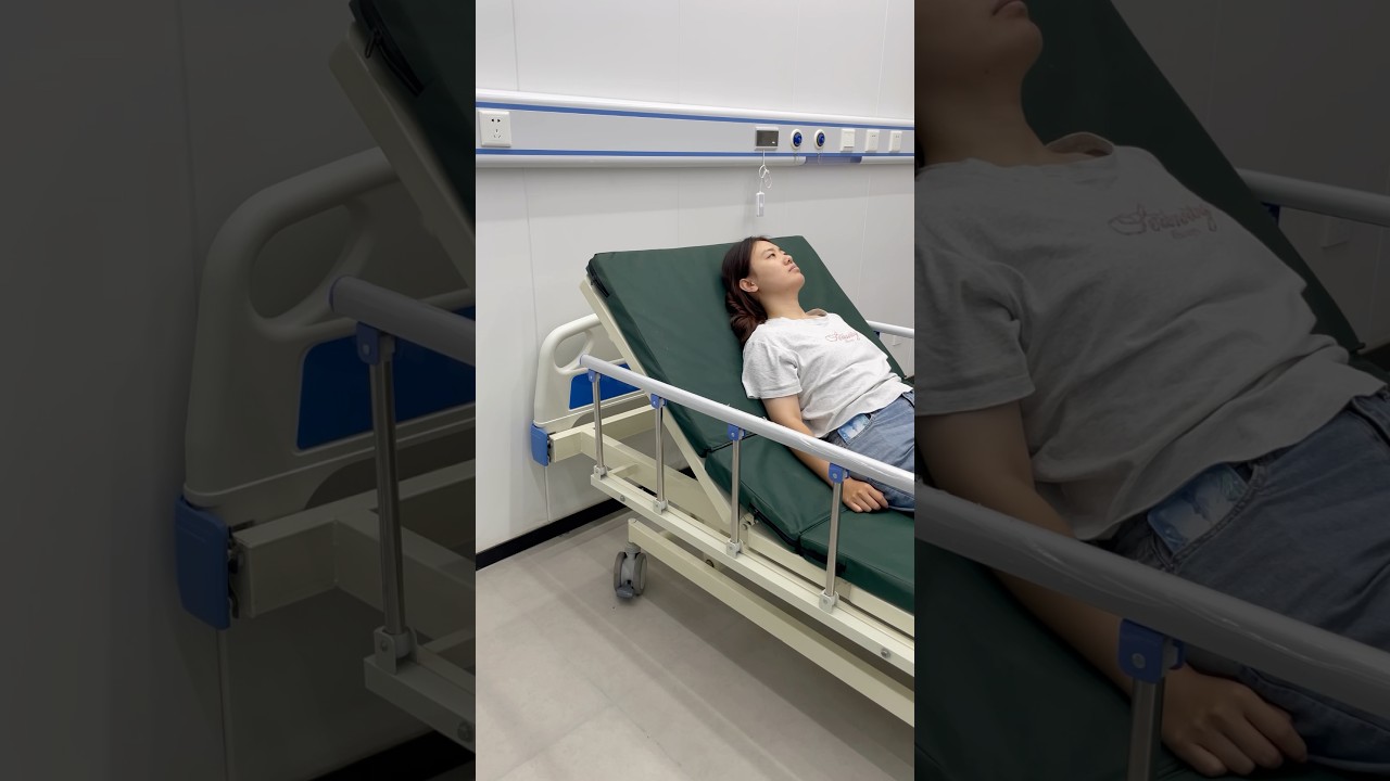 Ranjang manual tiga engkol, tetap praktis dan nyaman. #dailycare #praktis #hospital