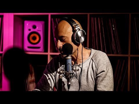 download lagu mp3 mp4 Alessio Bertallot, download lagu Alessio Bertallot gratis, unduh video klip Alessio Bertallot