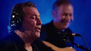 Albert Hammond - It Never Rains In Southern California Live From Metropolis Studios In London