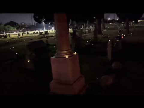 Manteca cemetery lights