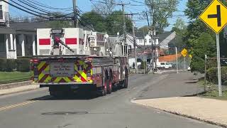 Danbury Truck 1 responding to a fire alarm with Engine 23 4/30/2025