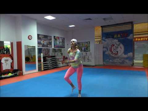 Hey dj-CNCO -Zumba Kids by ELy choreography