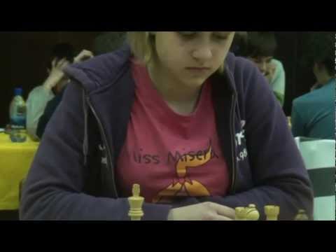 D14 7.1. Hana Dzurjaninová - Katarína Gregušová 1/2 - 1/2