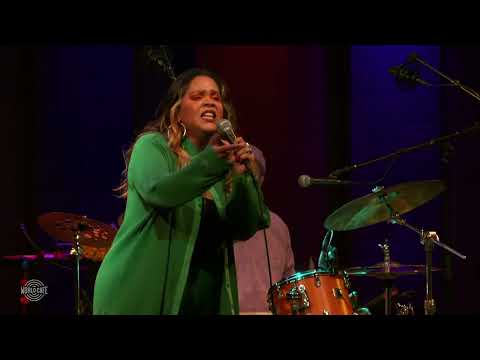 Combo Chimbita - "Esto es Real (8100mg)" (Recorded Live for World Cafe)