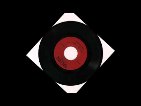 Everton Dacres -  Jah Jah A Come (With Dub)