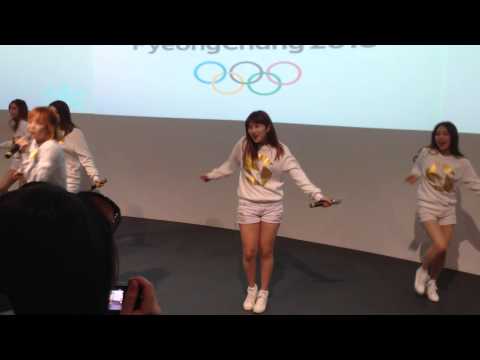 [Fancam] 140215 K-pop group Flashe - Cover Psy Gangnam Style @ Korean House Olimpics Park Sochi 2014