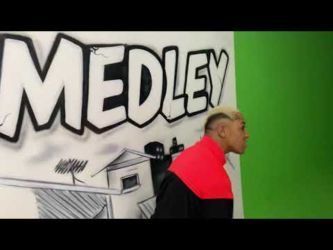 Mc Ale - Medley do Retorno ( 2G Produções)