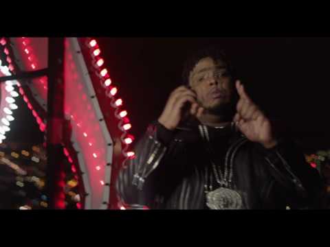 Mikey Vegaz - 100 Bands (OFFICIAL VIDEO)