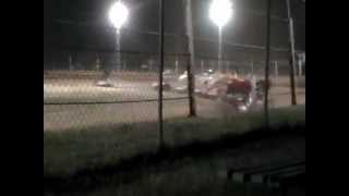 preview picture of video 'Allstars 360 Sprintcars Last Race For The Night 1.12.12'