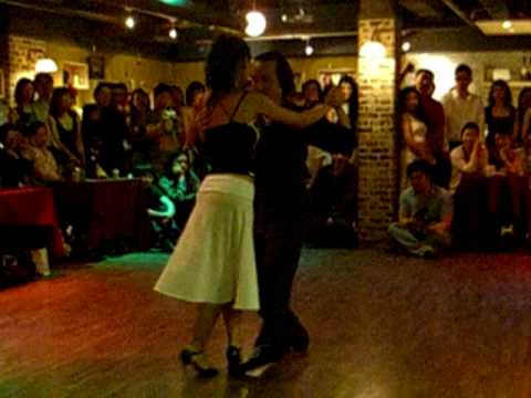  Hwayi Florencia  and  Leonel Hung-Yut Chen  are  dancing  to  the  tango  "  Paciencia  "