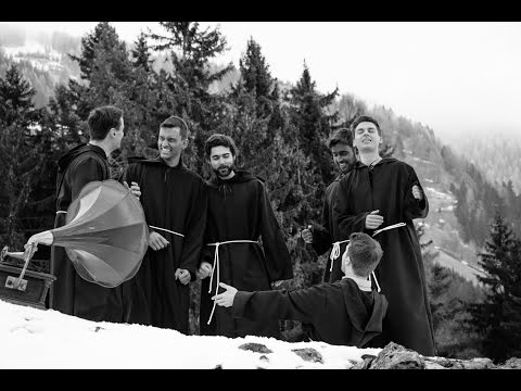 JF - EGAL... (offizielles Video)