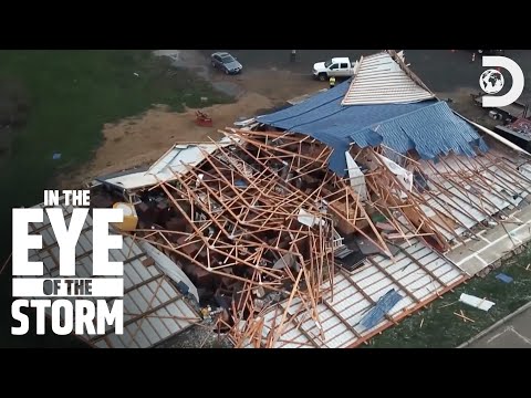 Most Terrifying Tornados, Wildfires & Windstorms from Season 1 | In the Eye of the Storm | Discovery