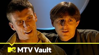 Happy Mondays MTV News 1990 | MTV Vault