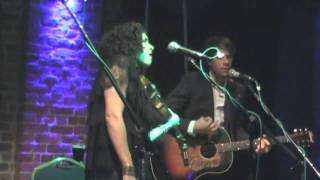 Carrie Rodriguez - She Ain't Me