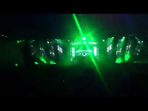 Armin van Buuren playing "Stresstest (Mashup)" & "Freaked vs. Skyfire" @ ASOT 600 (Den Bosch, NL)