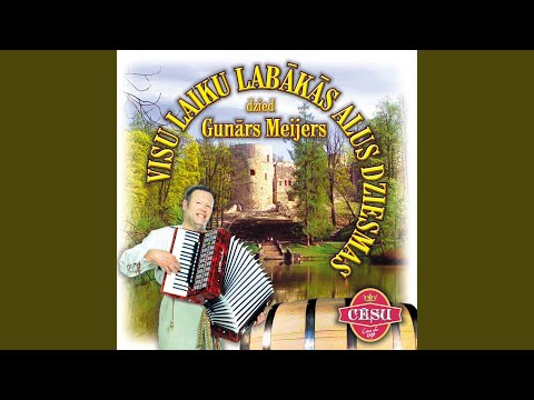 Smuku meitu bildināju