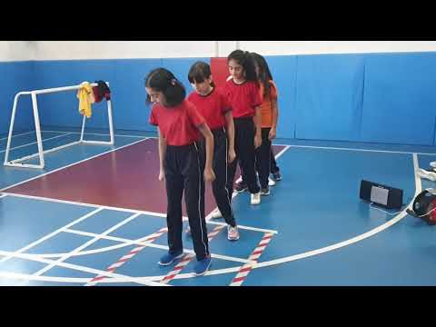 Amarelinha africana minue