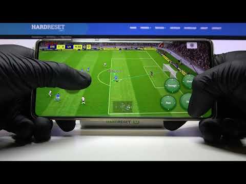 Gameplay of PES on Motorola Edge 30 Ultra – Gaming Test