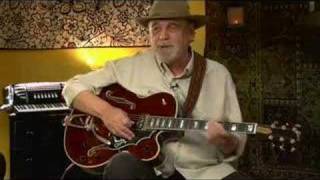 Video thumbnail for Duane Eddy Signature Gibson Guitar by FQMSVids