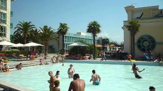 preview picture of video 'Tivoli Terme : piscine sulfuree : Terme di Roma 2012'