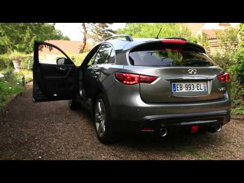 Infiniti QX70S 5.0 Ultimate - Invidia Gemini rolled titanium tips exhaust