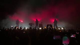 Liberato - Tu t&#39;e scurdat e me live milano barona + intro