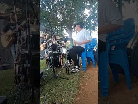 Hoje em Divino das Laranjeiras MG
