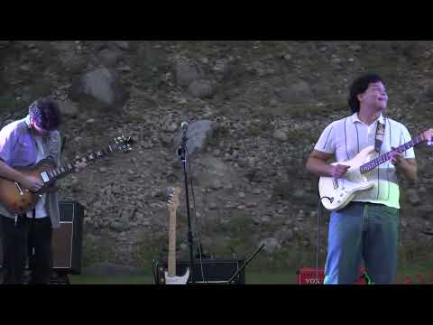 01 Softly Let Me Kiss Your Lips