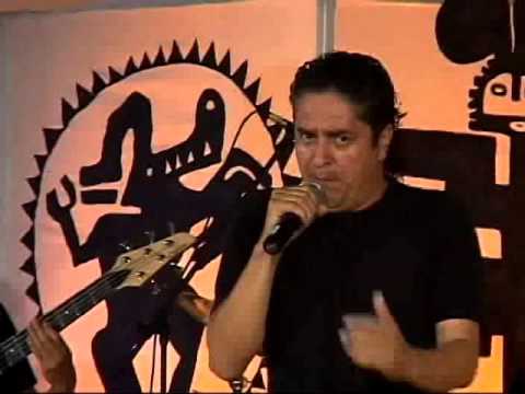 AKASH - TU SOMBRA EN MI PARED