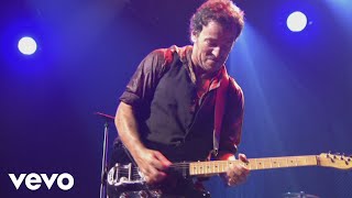 Bruce Springsteen &amp; The E Street Band - Worlds Apart (Live In Barcelona)