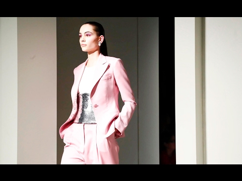 Oscar de La Renta | Fall Winter 2017/2018 Full Fashion Show | Exclusive