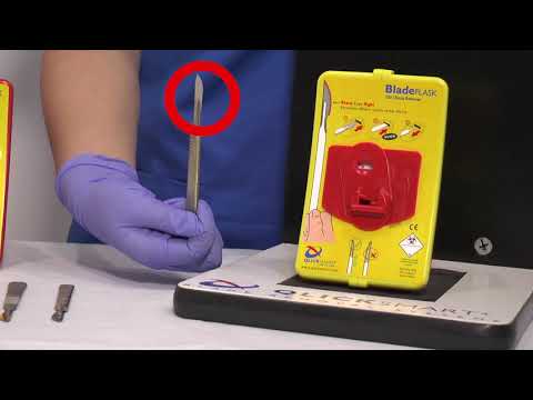 BladeFlask scalpelmes container