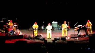 Devo intro video &amp; &quot;That&#39;s Good&quot; in Akron 10-17-08