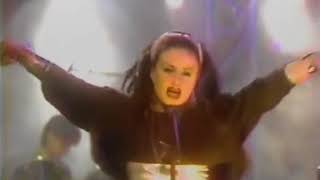 A Quién Le Importa   Alaska y Dinarama