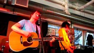 Ash - Only In Dreams (Record Store Day 2010 @ Rough Trade East)