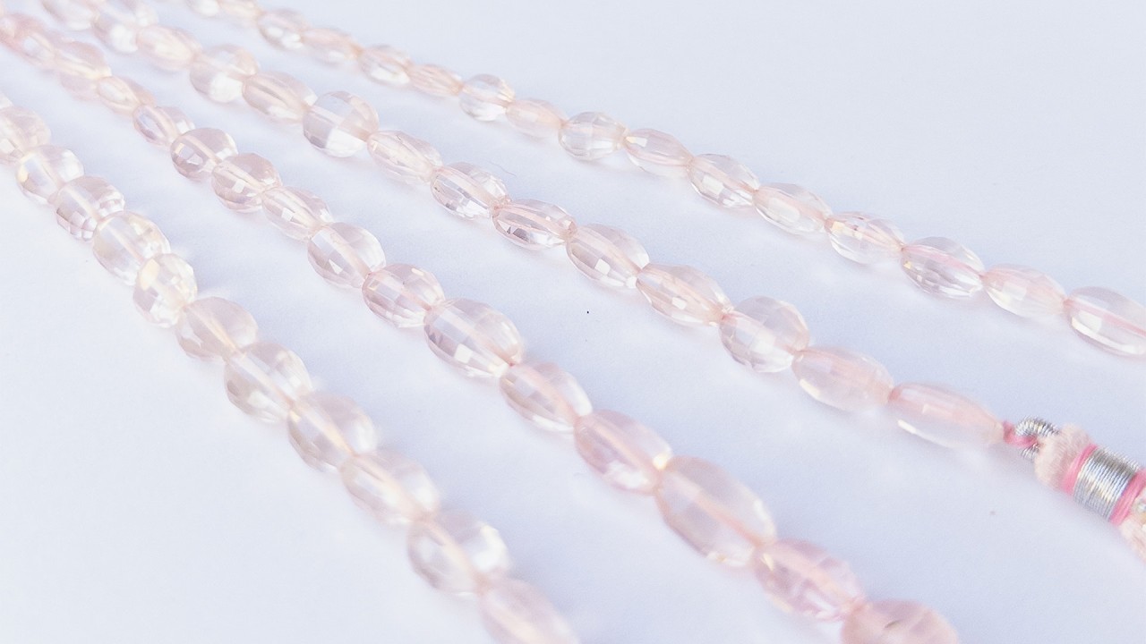 Rose Quartz | Faceted Oval | Various 5.5-8mm Bead Size | 21cm Strand Length video