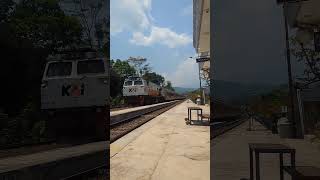 Download lagu Pinjam rangkaian Gajayana #keretaapi #parahyangan #railway #keretaapiindonesia #shorts mp3 Download lagu Pinjam rangkaian Gajayana #keretaapi #parahyangan #railway #keretaapiindonesia #shorts mp3