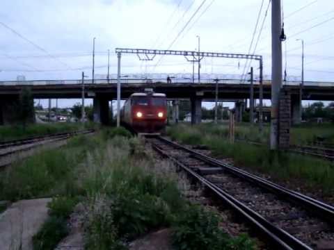 IR1651 Bucuresti Nord - Suceava Nord intra in statia Suceava