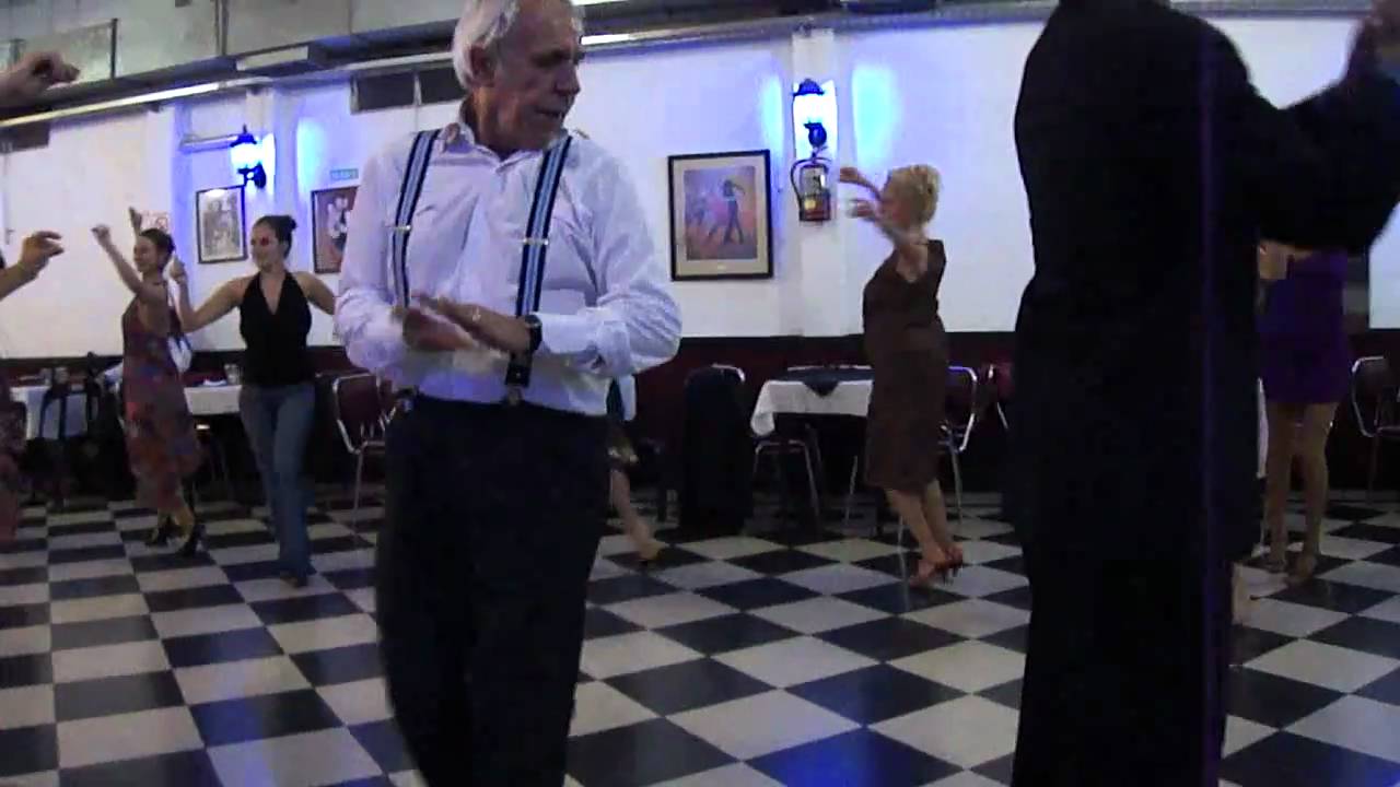 Sin Rumbo ¿Julio Duplaa bailando Chacarera? Imperdible!!