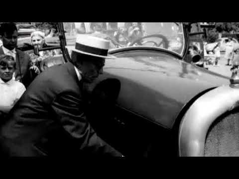 Pokaz starych samochodów w Katowicach 1961 rok