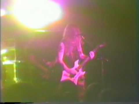 Sepultura - 02 - Inner Self (Live in  Sundance Bayshore NY 1990)