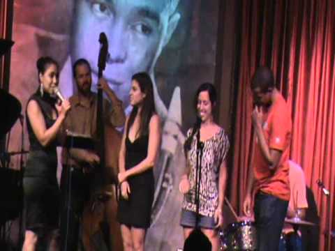 jazz singer Jesse Palter and her vocalist friends - 