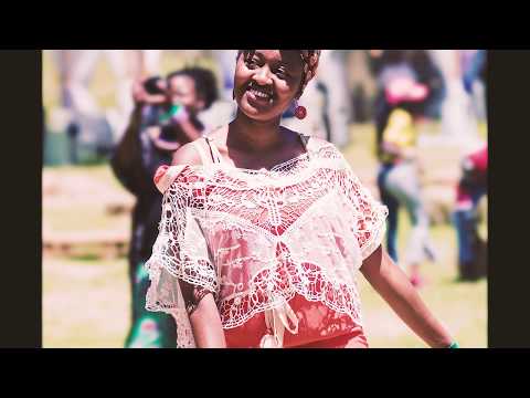 Ayrosh  - Coffee & Bread - Live (Tha Movement)