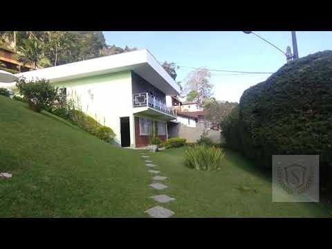 Casa em Comary, Teresópolis-RJ, vista indevassável surreal.
