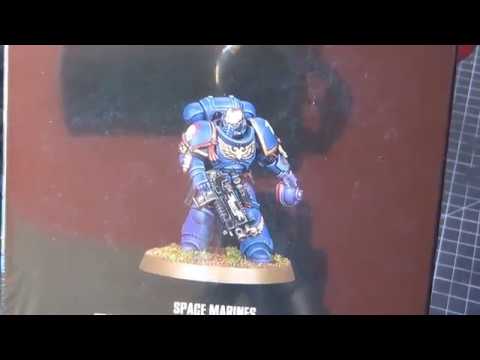 500th Celebration Primaris Lieutenant unboxing and rules.