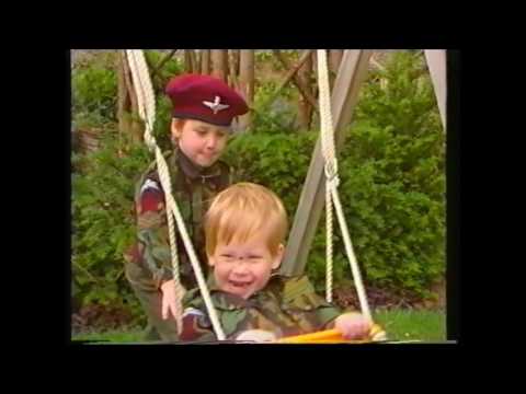 1986 Prince William, Prince Harry and Princess Diana thumnail