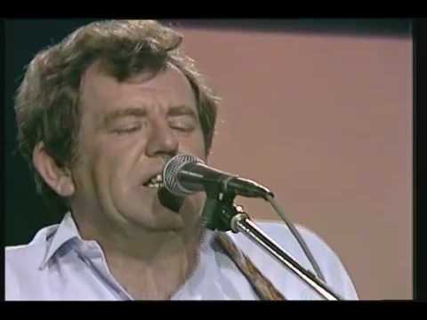 Paddy Reilly - The Rocky Road To Dublin