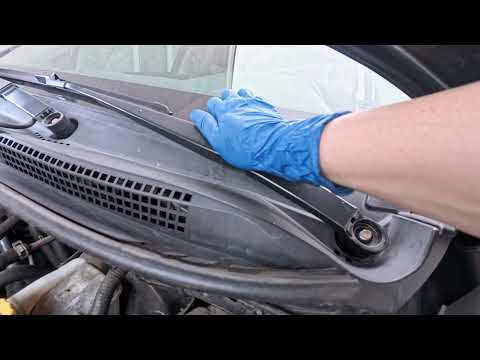 Subaru windshield cowl grille replacement