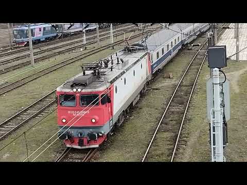 EA 564 (dep Timișoara) la tracțiune cu trenul IRN 1765 Timișoara Nord Iași cu un mecanic de treabă